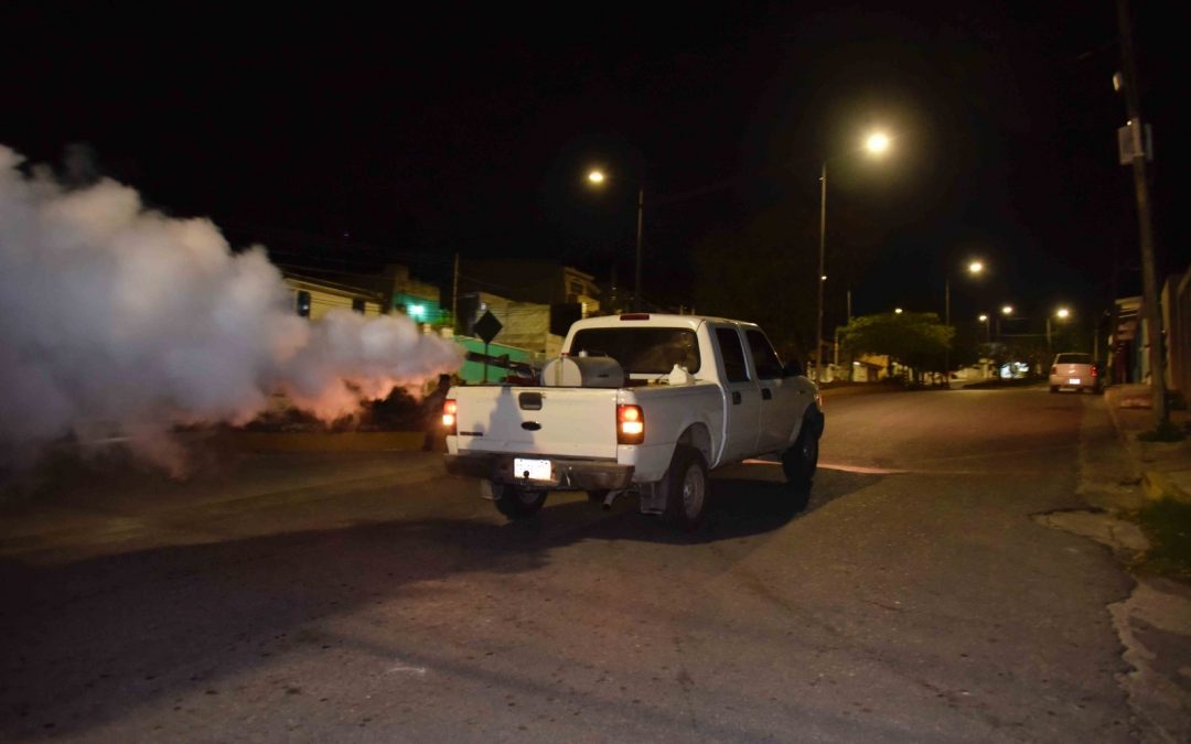 SE INTENSIFICAN ACCIONES CONTRA EL DENGUE CON JORNADA INTENSIVA DE NEBULIZACIÓN EN CAMPECHE Y CARMEN