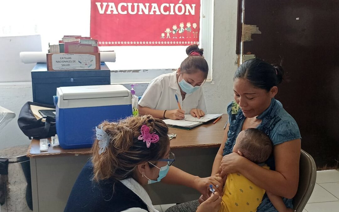 MÁS DE 800 DOSIS DEL ESQUEMA BÁSICO DE VACUNACIÓN SE HAN APLICADO EN COLONIAS DE LA CIUDAD