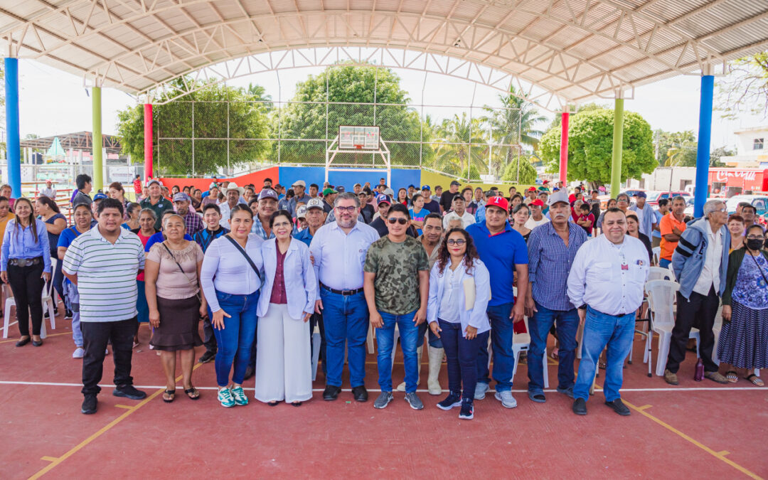 ENTREGAN 200 LENTES DE ARMAZÓN GRADUADOS Y PERSONALIZADOS EN SABANCUY