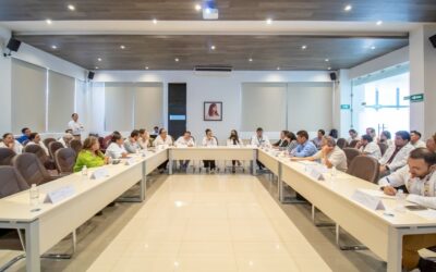 FORTALECEN TRABAJO EN EQUIPO PARA MEJORAR SERVICIOS DE ATENCIÓN MÉDICA