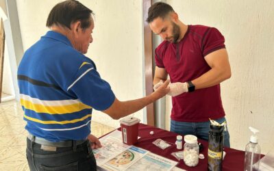 Brindan atención integral a personas mayores de la casa parroquial San Román