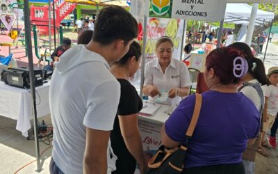 Fortalecen salud mental en jóvenes con charlas en sitios públicos.